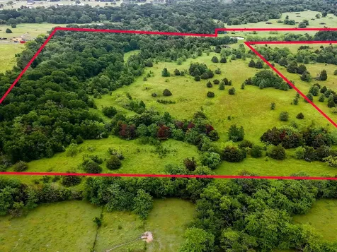 3517 Private Road 3537 Lone Oak TX 75453