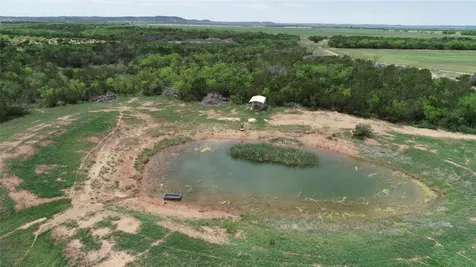 631 Cr 352 Merkel TX 79536