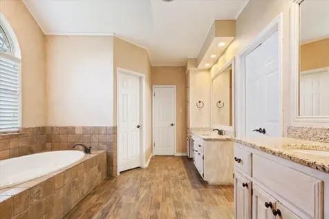 4843 S 3rd Street Waco TX 76706