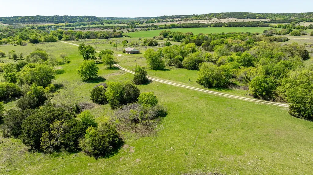 269 Private Road 2362 Meridian TX 76665