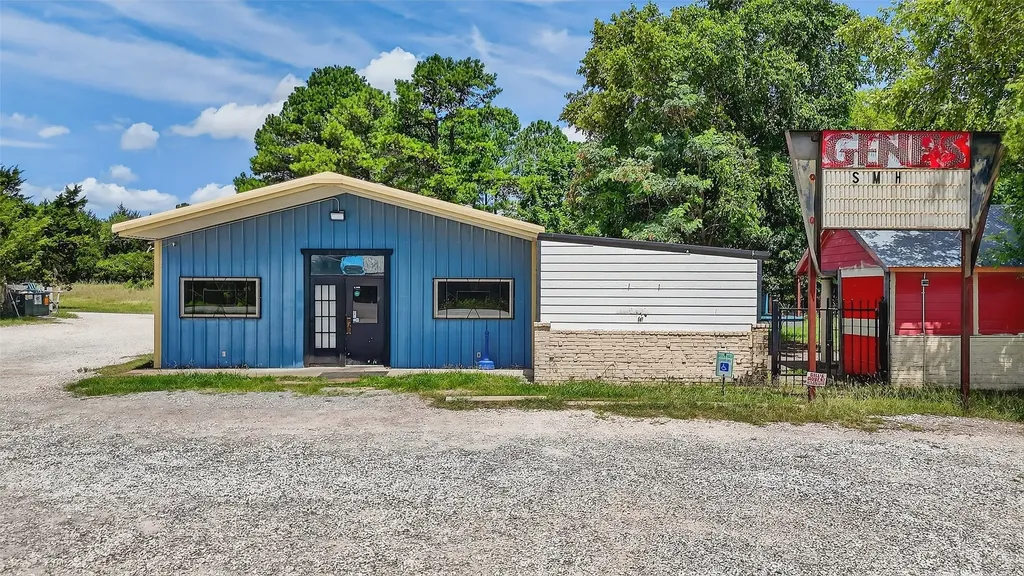 31083 Us Highway 377 Gordonville TX 76245