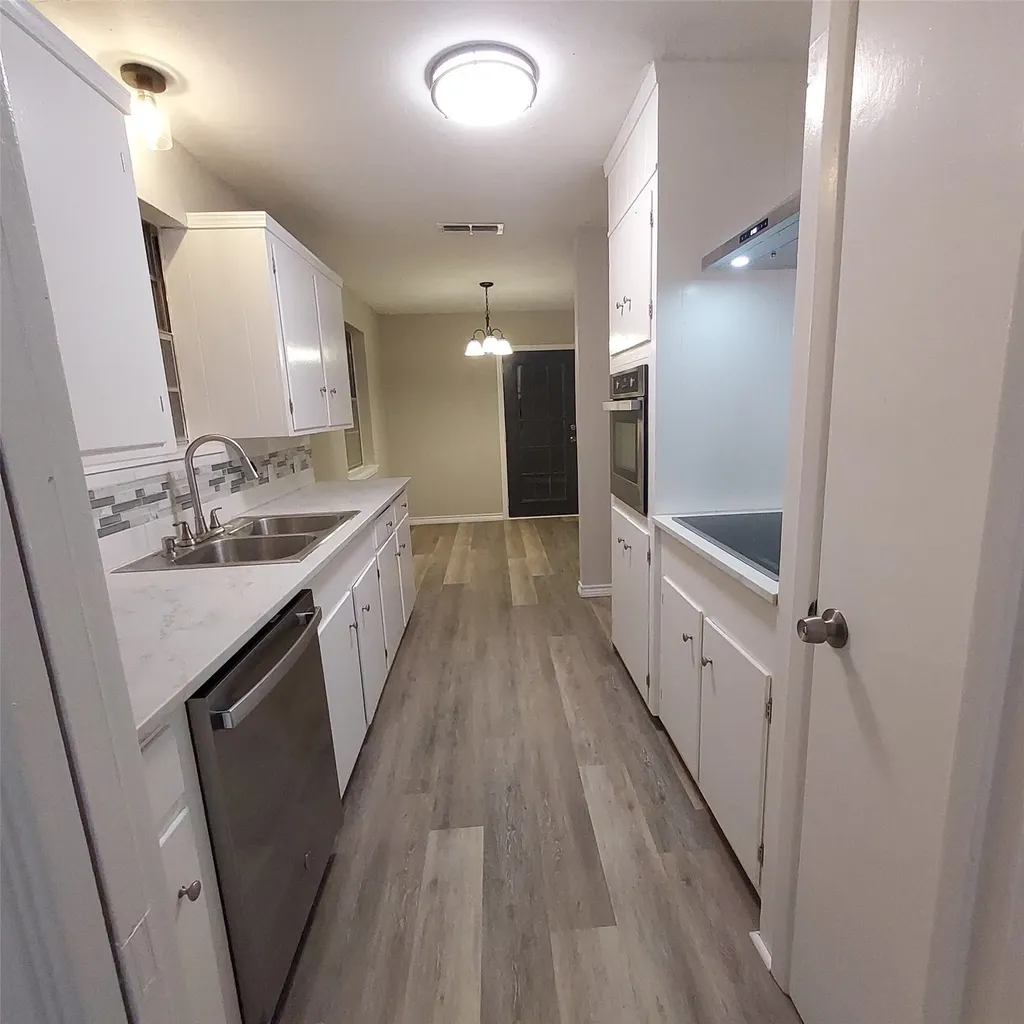 203 Erskine Drive Longview TX 75601
