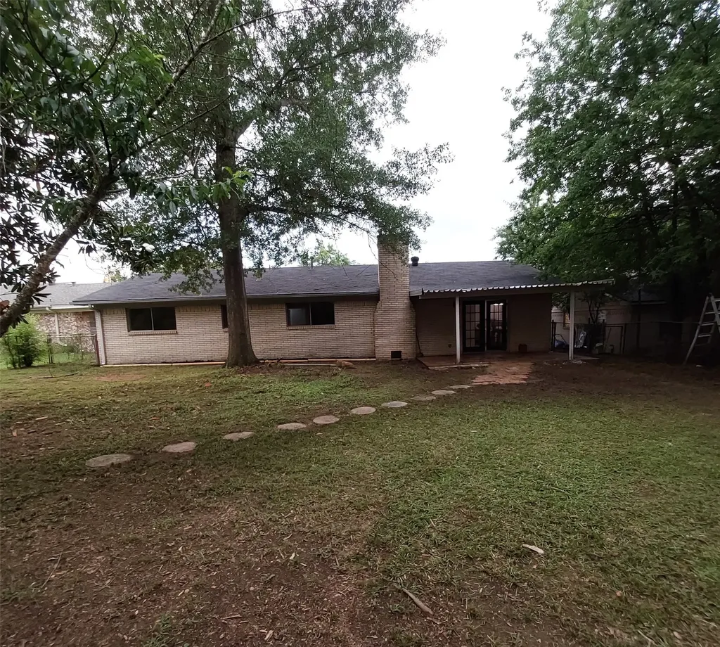 203 Erskine Drive Longview TX 75601