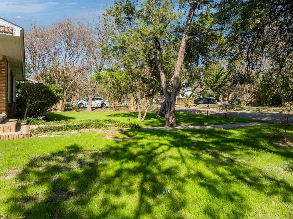 3300 Adeline Drive Waco TX 76708