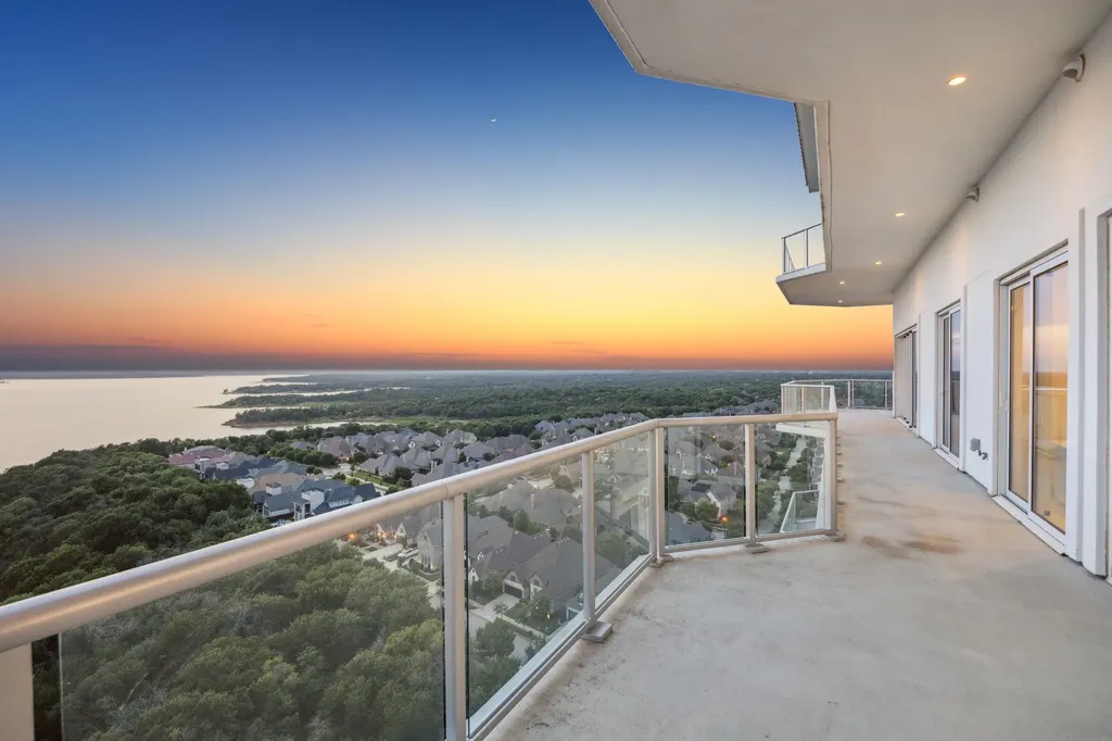 Flower Mound TX, 2800 Lakeside Parkway, Unit 1502
