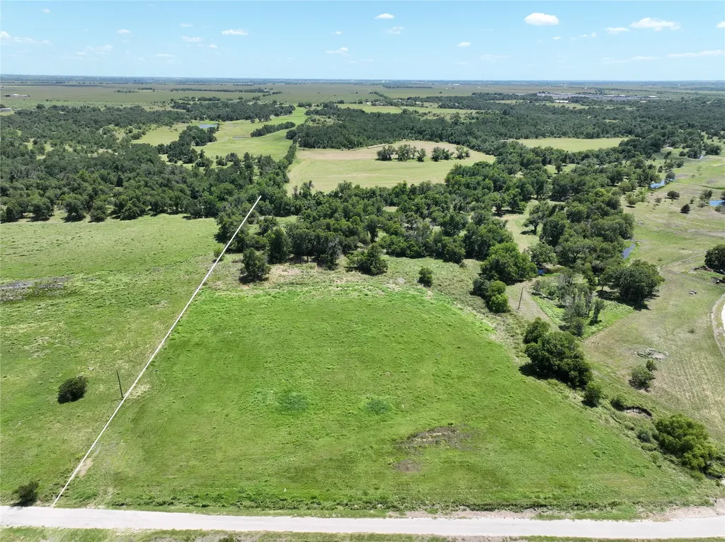Tbd Tract #1 & #7 E Travis Holland TX 76534