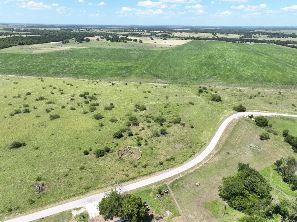 Tbd Tract #1 & #7 E Travis Holland TX 76534
