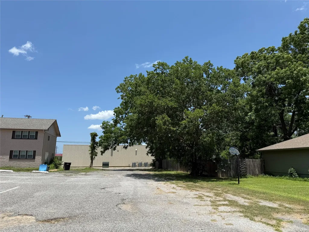 1100 S Austin Avenue Denison TX 75020