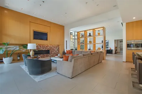 2913 Sale Street Dallas TX 75219