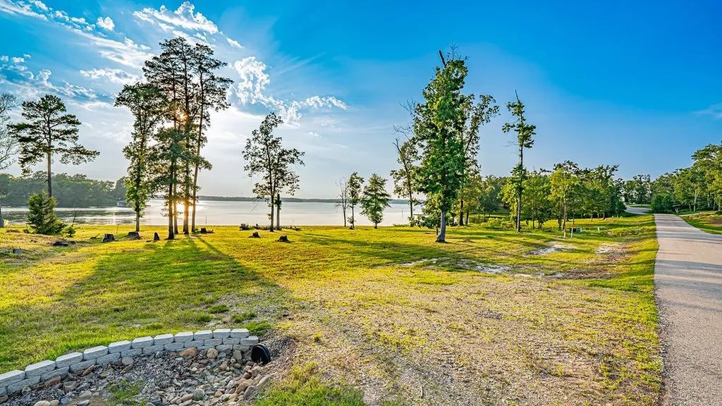 Lot 5 Private Road 52605 Pittsburg TX 75686