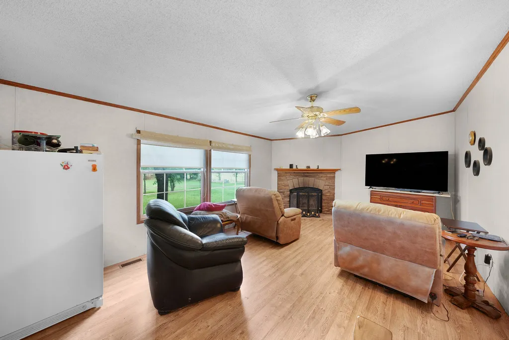 2287 Fm-3132 Klondike TX 75448