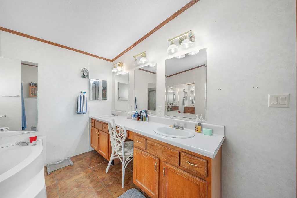 2287 Fm-3132 Klondike TX 75448
