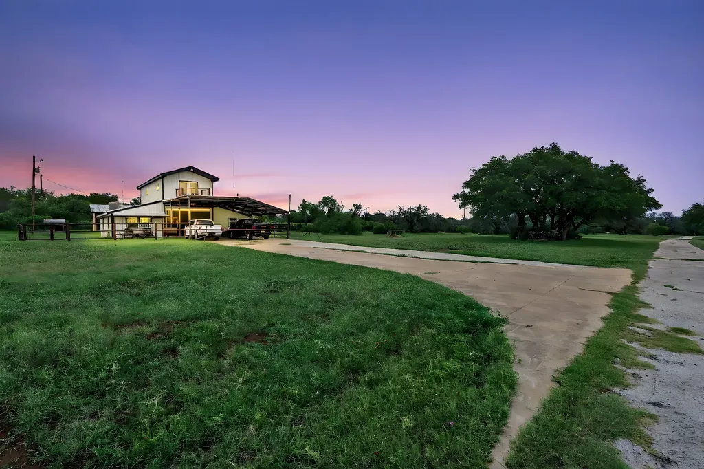 101 Starhorn Road Marble Falls TX 78654