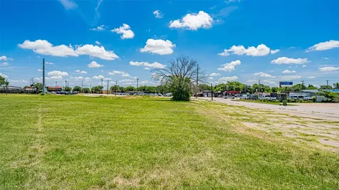 730 S Cherry Lane White Settlement TX 76108