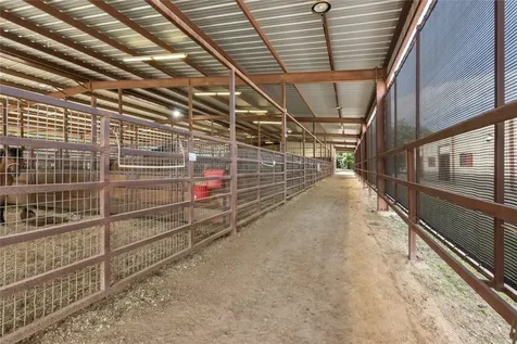 8016 E Us Highway 82 Gainesville TX 76240