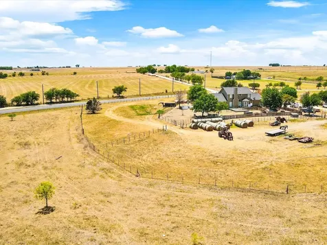 9599 Fm 2331 Godley TX 76044