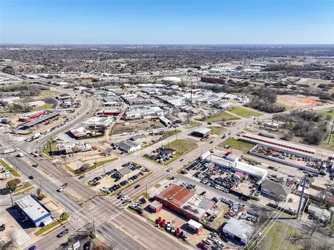 200 E Avenue A Garland TX 75040