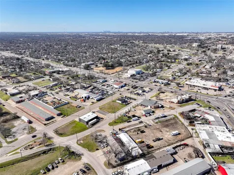 200 E Avenue A Garland TX 75040