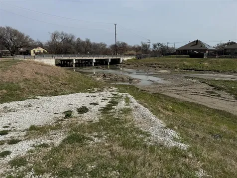 7945 White Settlement Road White Settlement TX 76108