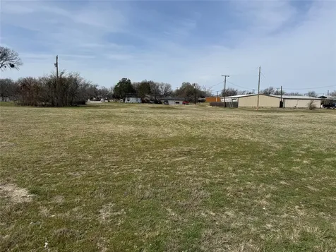 7945 White Settlement Road White Settlement TX 76108