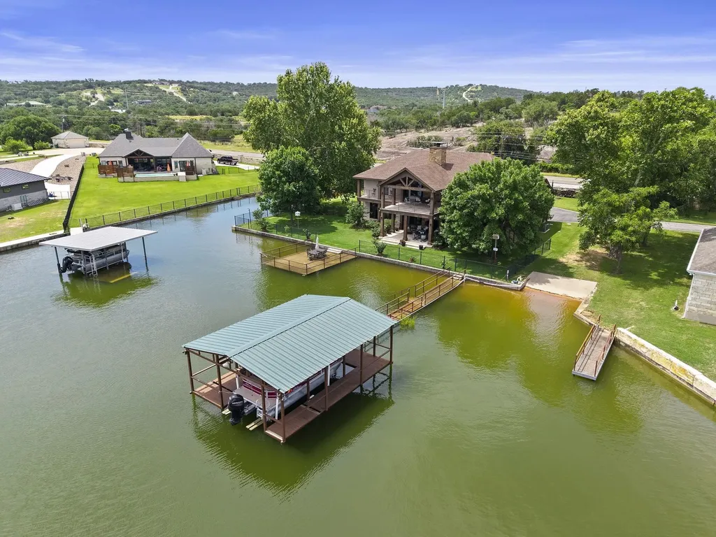 101 Palm Cove Buchanan Dam TX 78609