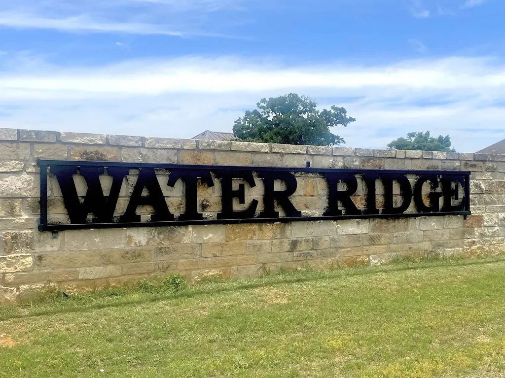 101 Palm Cove Buchanan Dam TX 78609