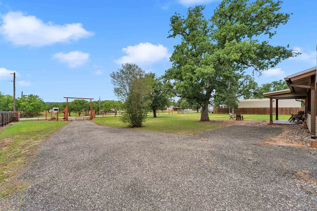 115 Leo Lane Buchanan Dam TX 78609