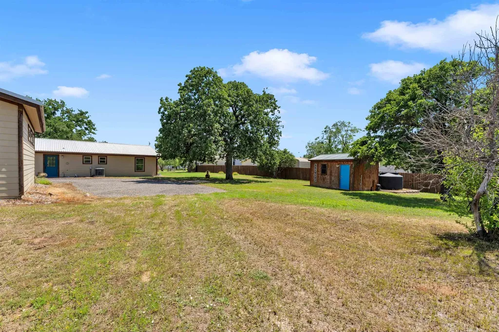 115 Leo Lane Buchanan Dam TX 78609