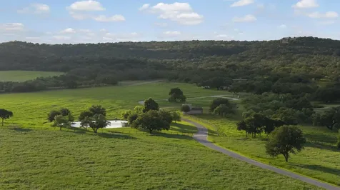 4554 Cr 120 Marble Falls TX 78654