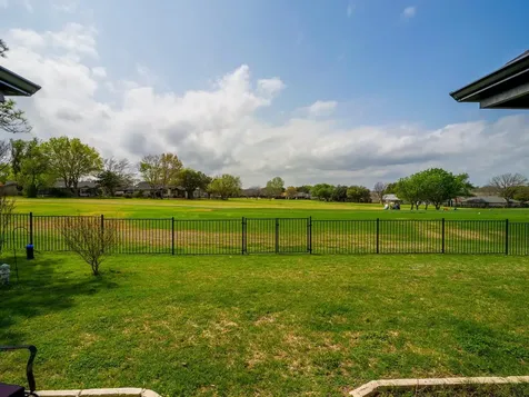 415 St Andrews Street Meadowlakes TX 78654