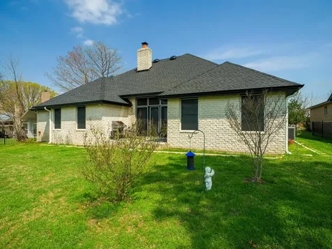 415 St Andrews Street Meadowlakes TX 78654