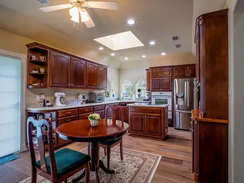 415 St Andrews Street Meadowlakes TX 78654