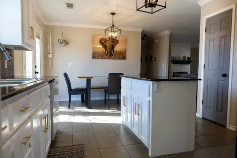 1011 Santa Fe Trail Horseshoe Bay TX 78657