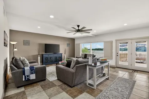 1002 Scenic Loop Kingsland TX 78639
