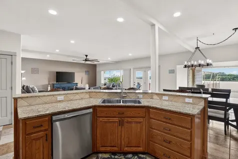 1002 Scenic Loop Kingsland TX 78639