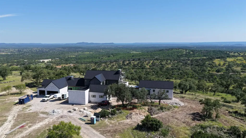 3531 Rm 3347 Road Round Mountain TX 78663