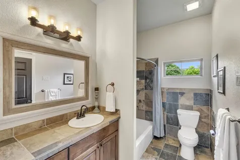 124 Riverbend Lane Kingsland TX 78639