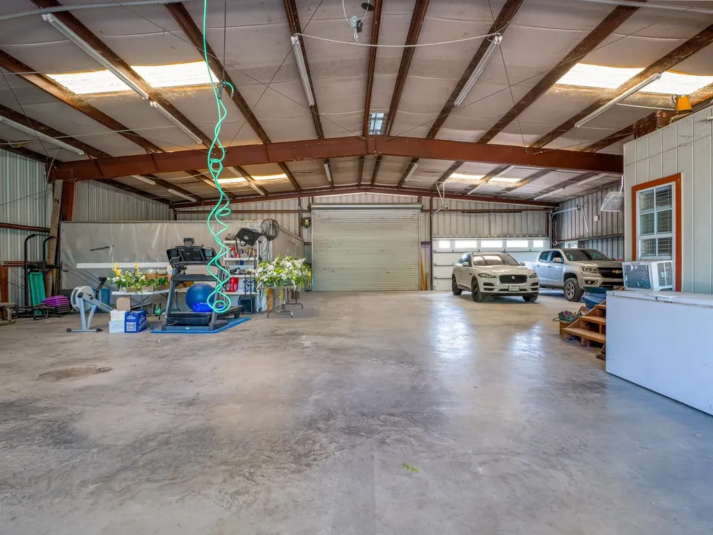 3963 W Ranch Road 1431 Buchanan Dam TX 78609