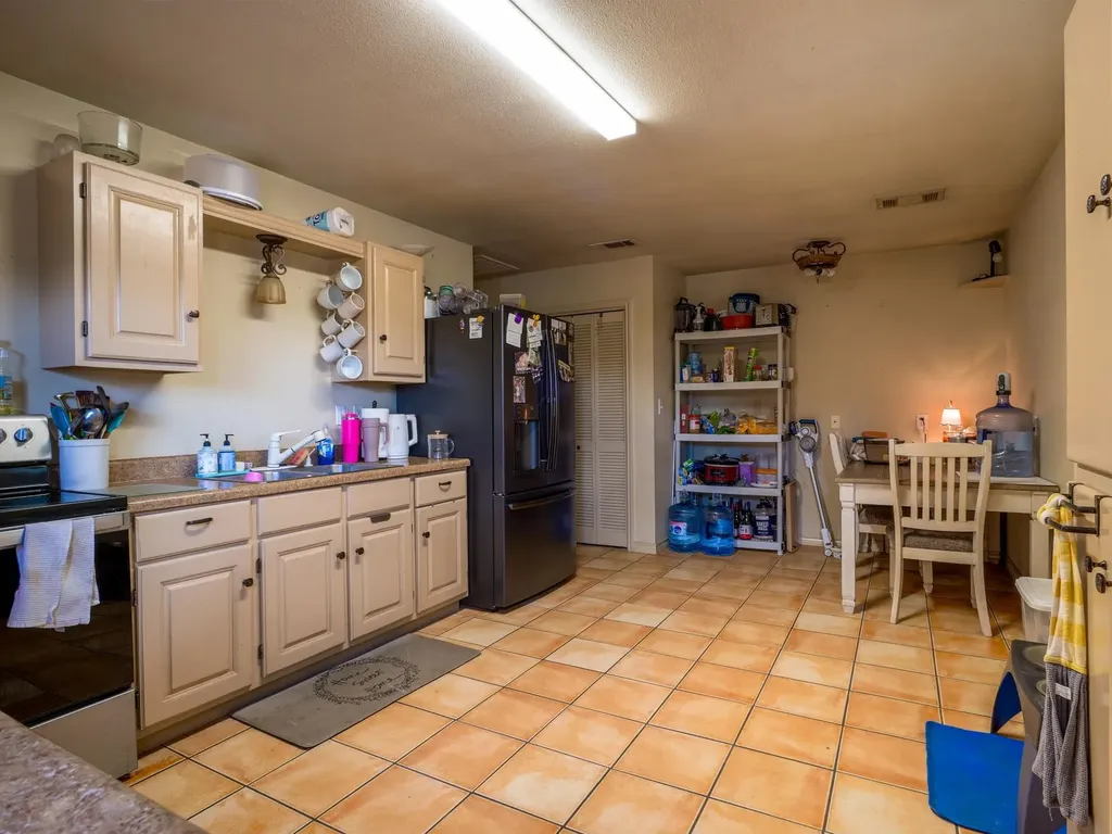 3963 W Ranch Road 1431 Buchanan Dam TX 78609