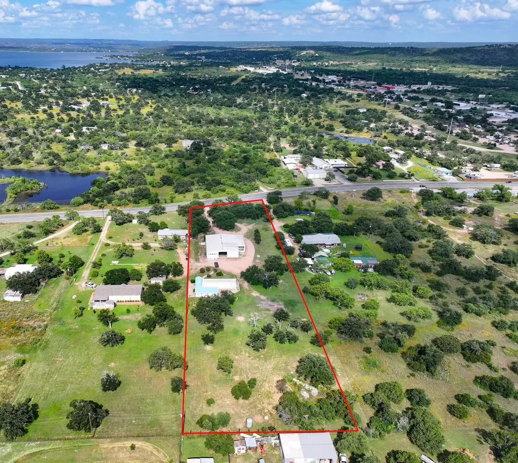 3963 W Ranch Road 1431 Buchanan Dam TX 78609