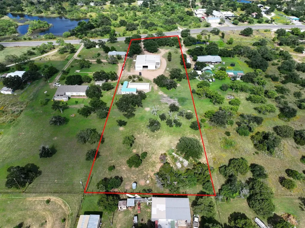 3963 W Ranch Road 1431 Buchanan Dam TX 78609