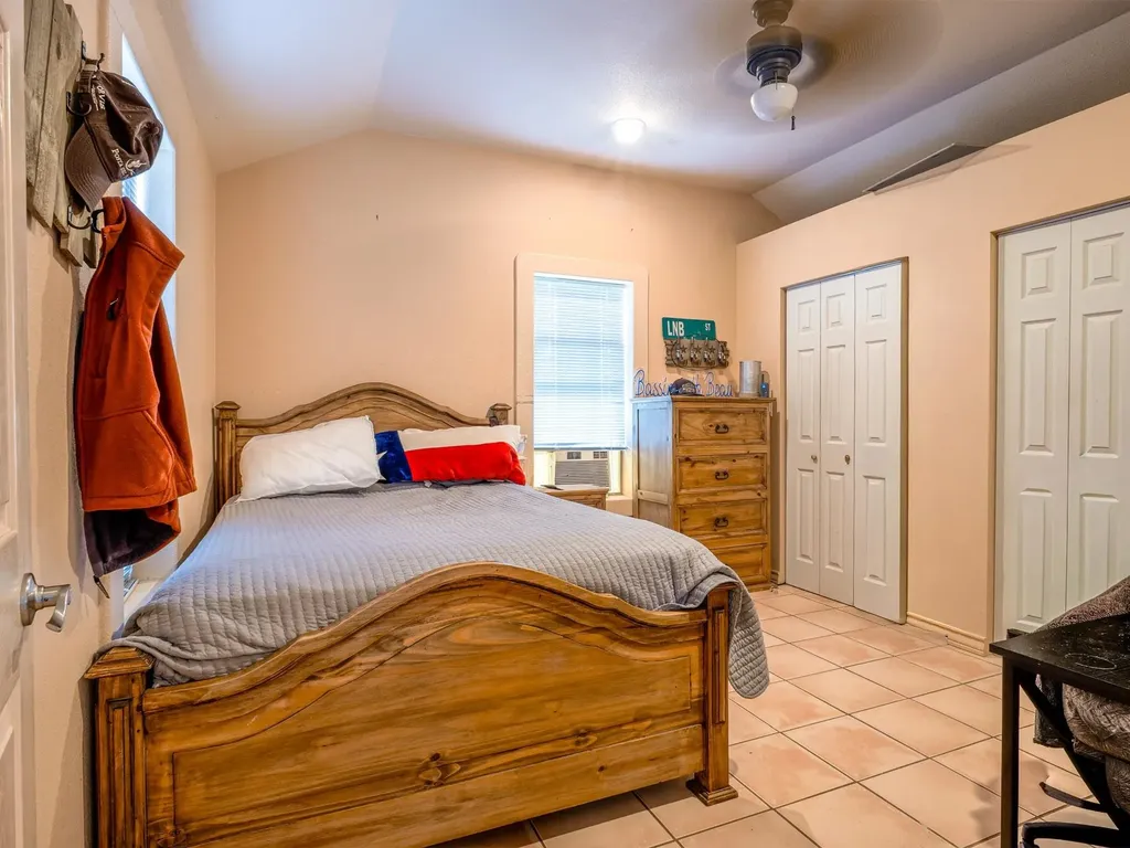 3963 W Ranch Road 1431 Buchanan Dam TX 78609