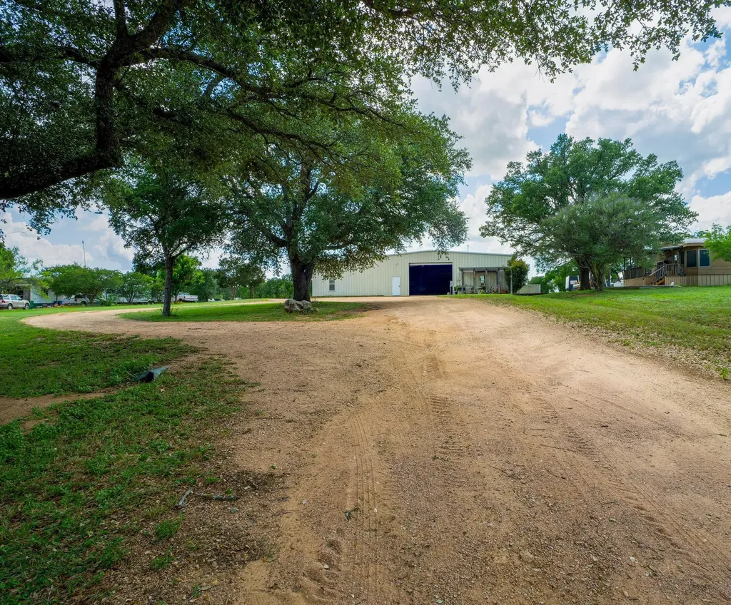 3963 W Ranch Road 1431 Buchanan Dam TX 78609