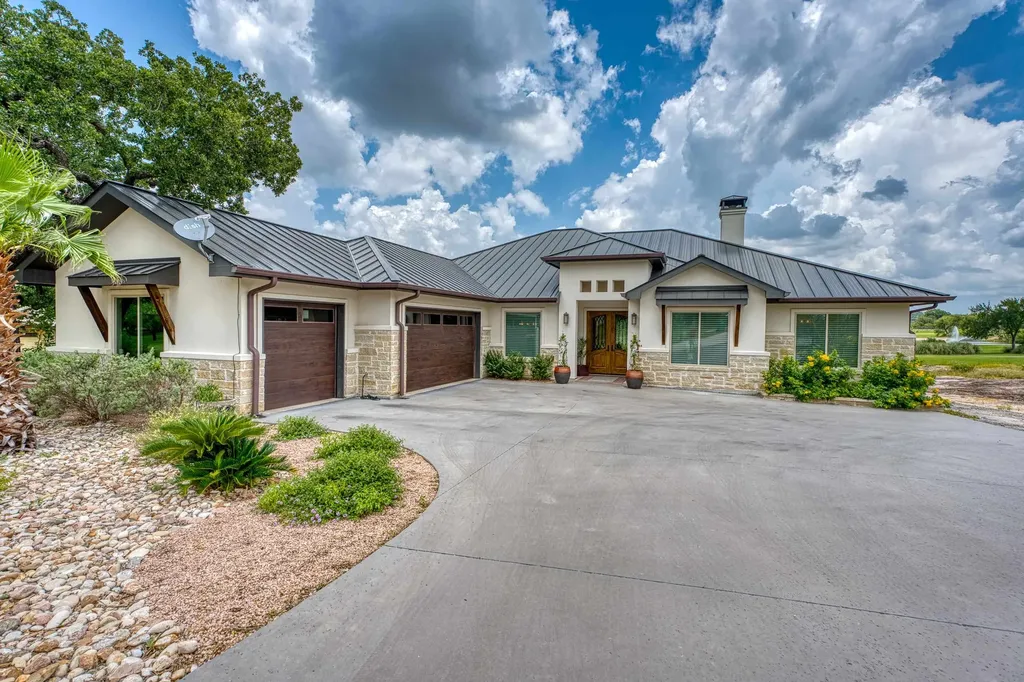 110 Marlin Horseshoe Bay TX 78657