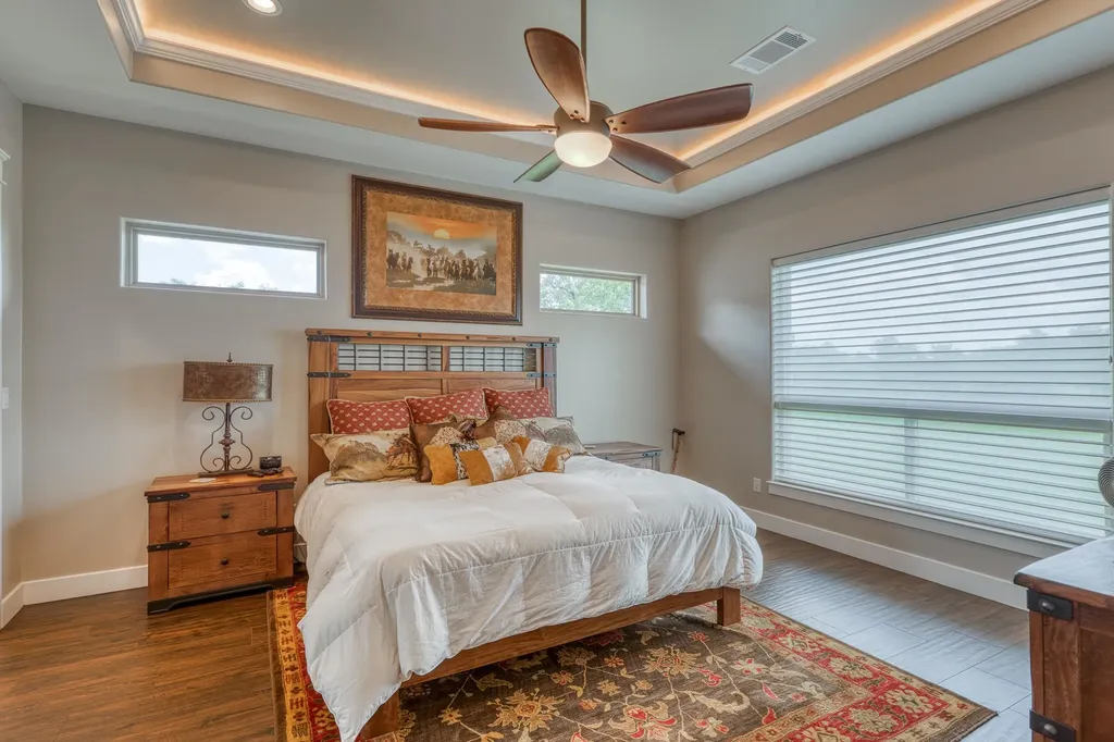 110 Marlin Horseshoe Bay TX 78657