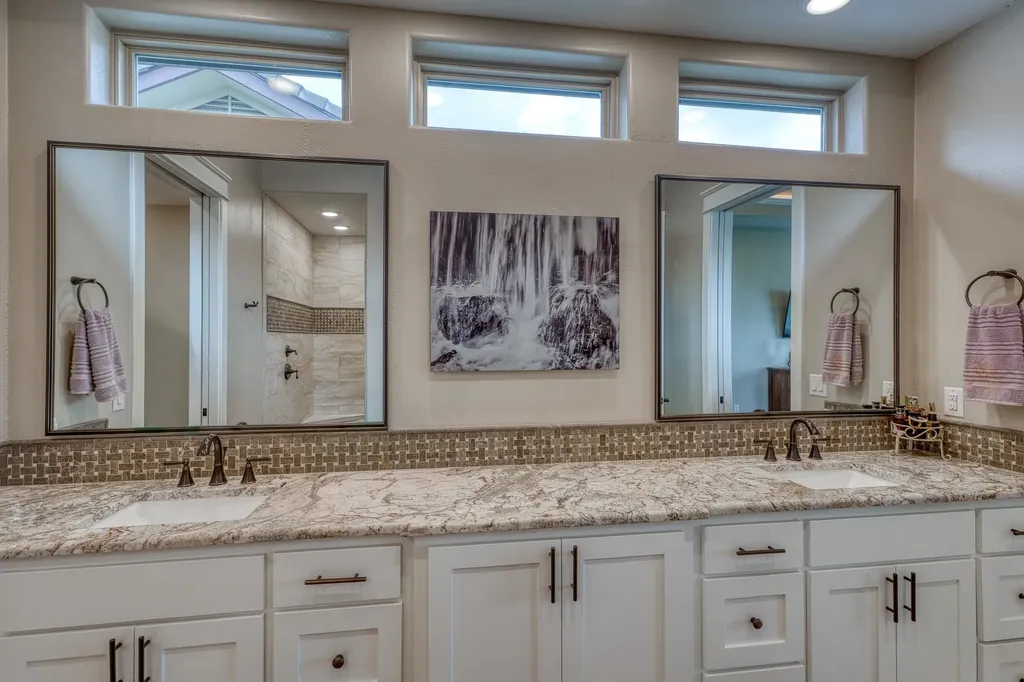 110 Marlin Horseshoe Bay TX 78657