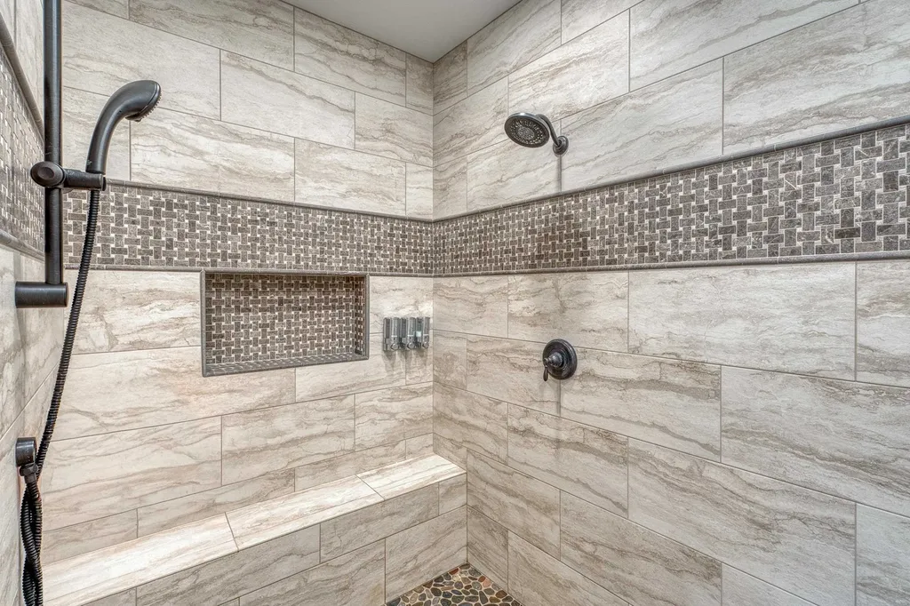 110 Marlin Horseshoe Bay TX 78657