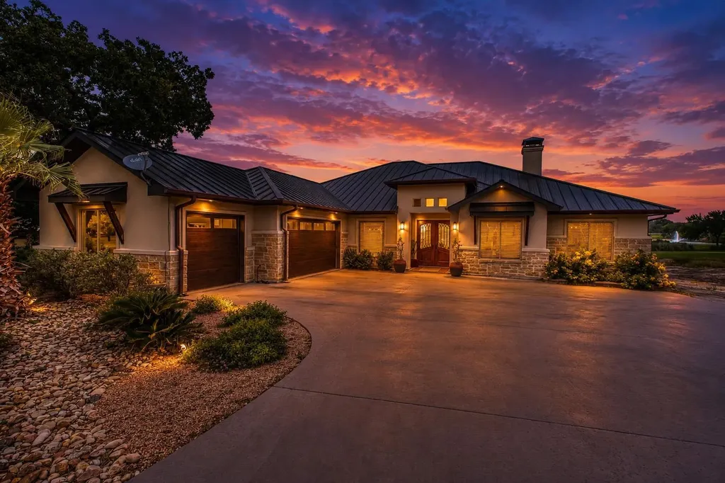 110 Marlin Horseshoe Bay TX 78657
