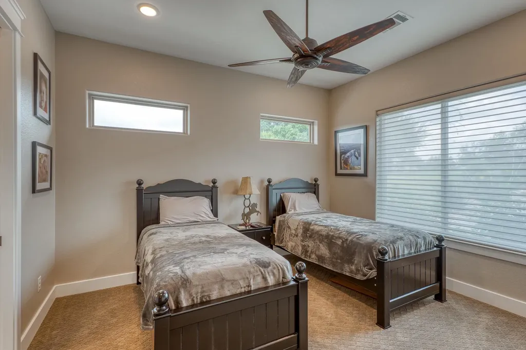 110 Marlin Horseshoe Bay TX 78657