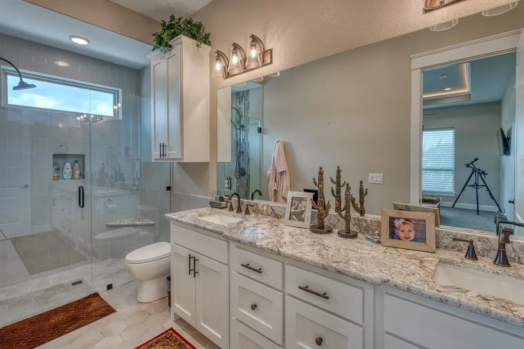 110 Marlin Horseshoe Bay TX 78657